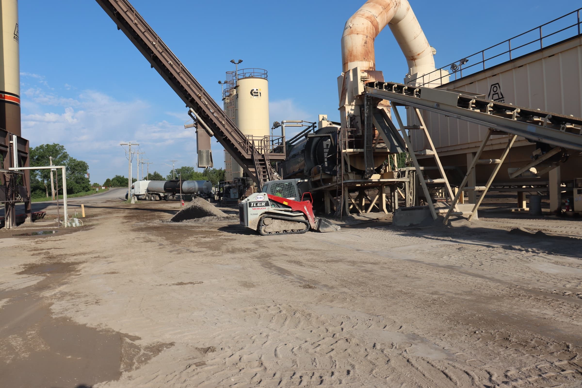 Hot-mix asphalt drum at the Trinitas plant